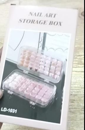 3 Fold Transparent Nail Organizer Case